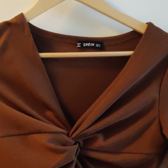 Top - Picture 3 of 4